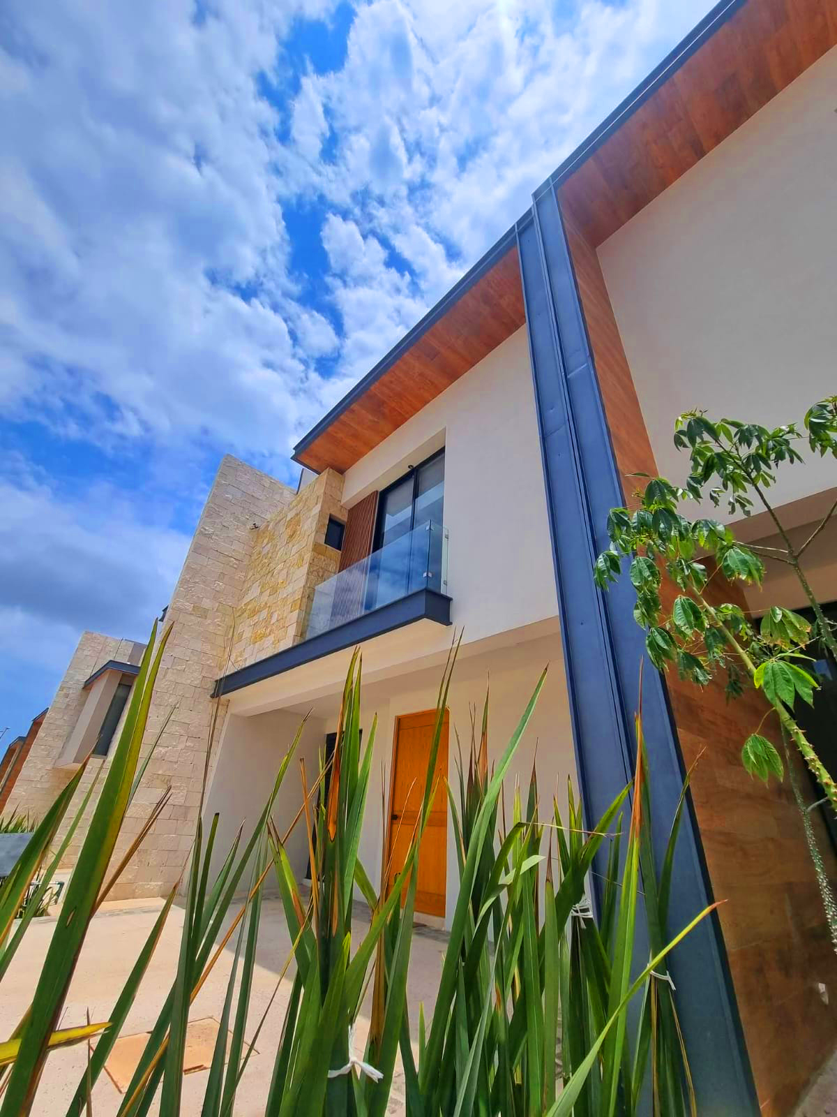 fachada aqua